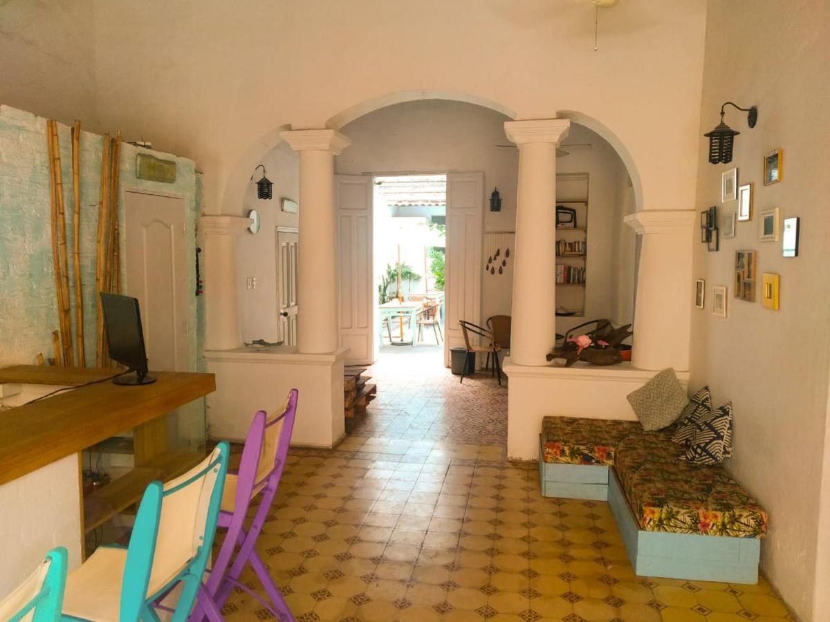 Hostal Espanolete Санта Марта Екстериор снимка