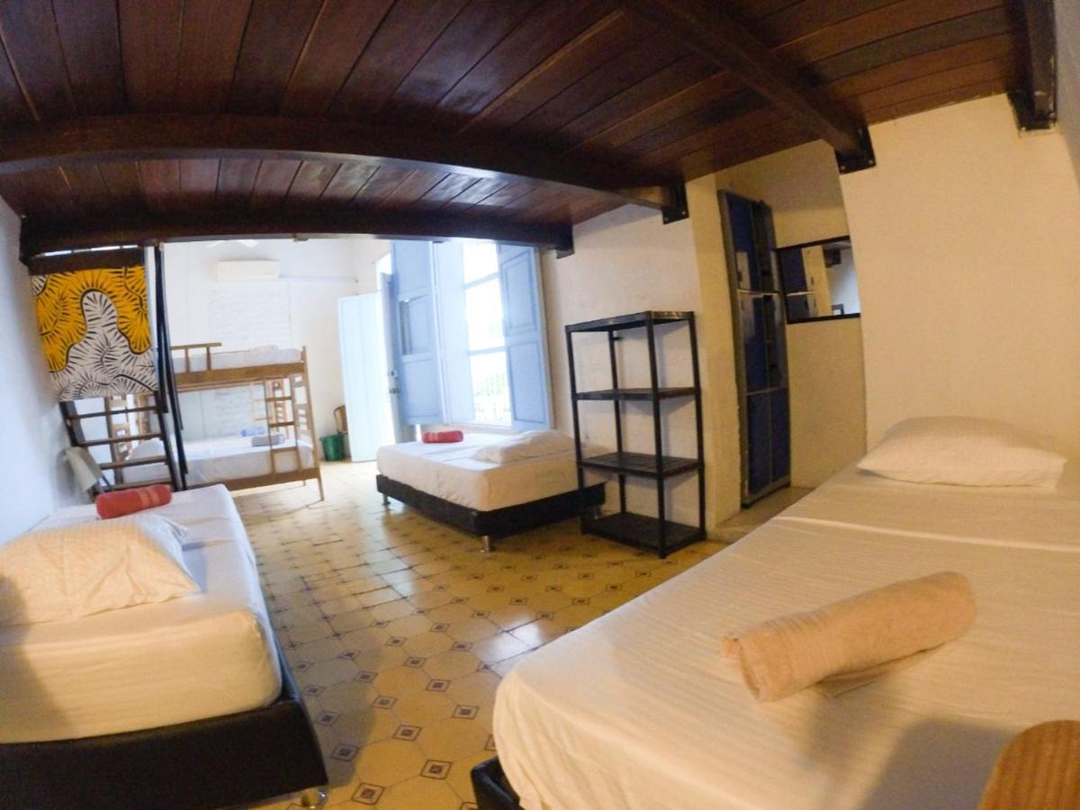 Hostal Espanolete Санта Марта Екстериор снимка