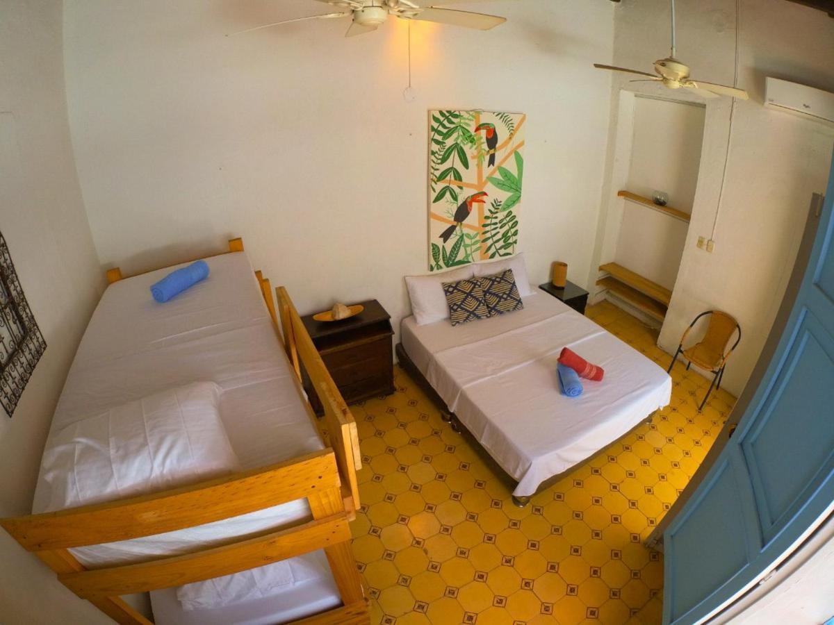 Hostal Espanolete Санта Марта Екстериор снимка