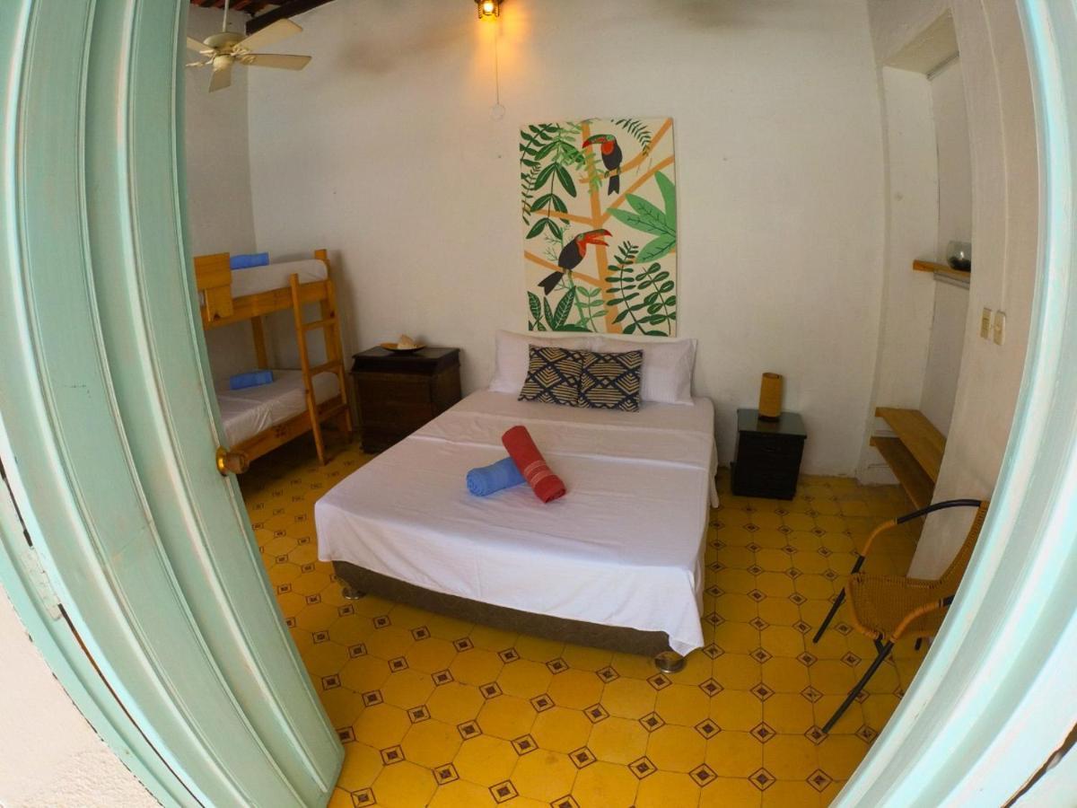 Hostal Espanolete Санта Марта Екстериор снимка