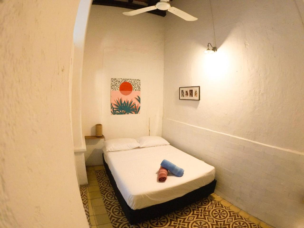 Hostal Espanolete Санта Марта Екстериор снимка