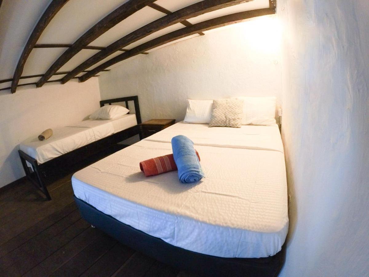 Hostal Espanolete Санта Марта Екстериор снимка
